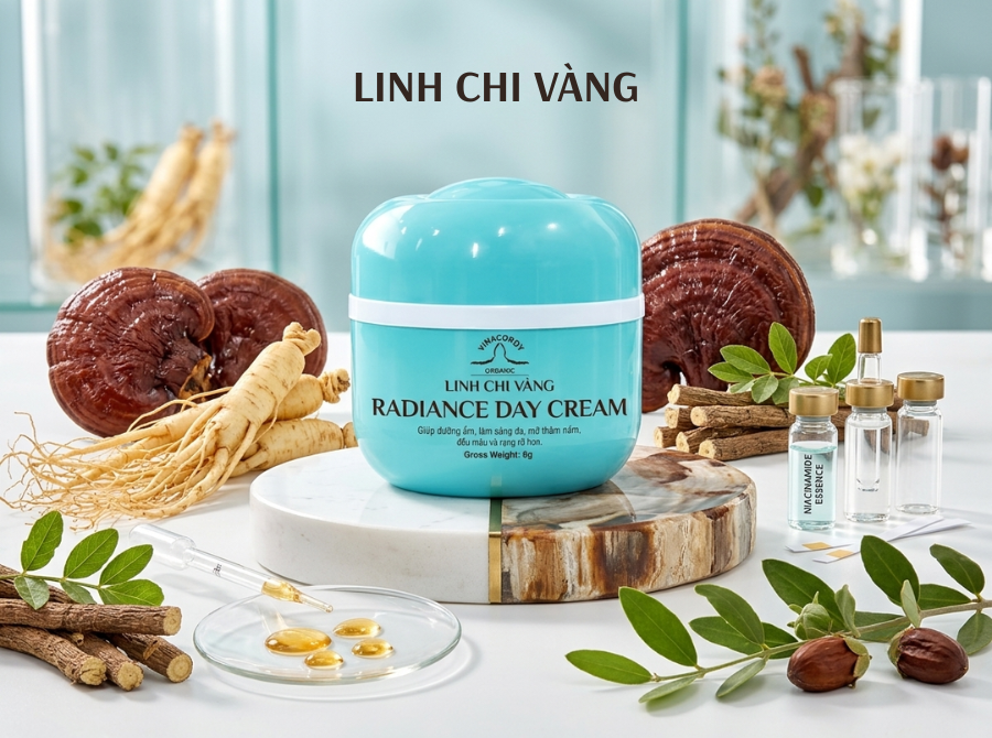 Kem face ngày Linh Chi Vàng - Dưỡng trắng da mặt với nhân sâm, linh chi và niacinamide