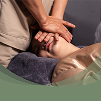 Massage nâng cơ mặt và nắn chỉnh thẩm mỹ