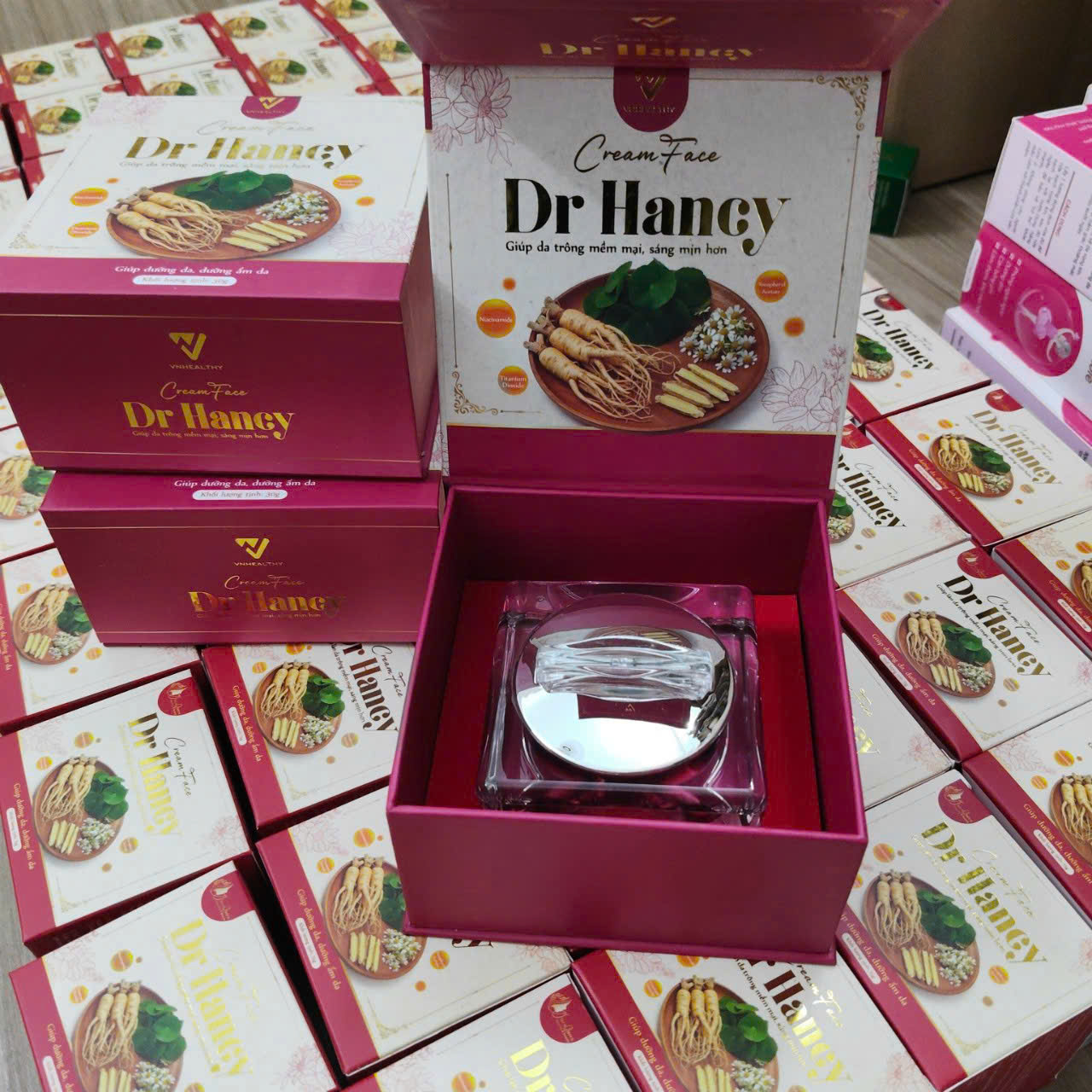 Kem dưỡng da mặt Dr Hancy 30gr